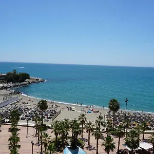 https://beachfront-apartment-in-fuengirola-with-sea-views.es-andalucia.com